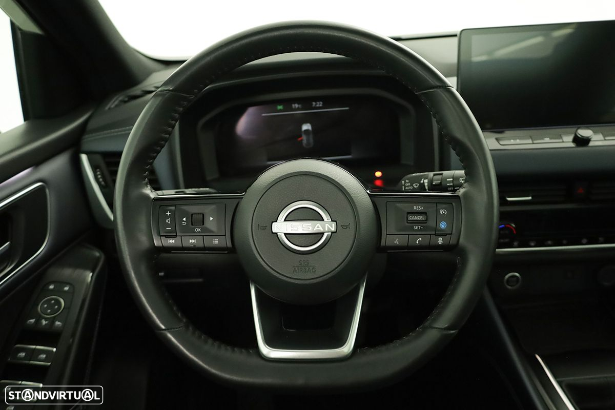 Nissan Qashqai 1.3 DIG-T Tekna SKY - 15