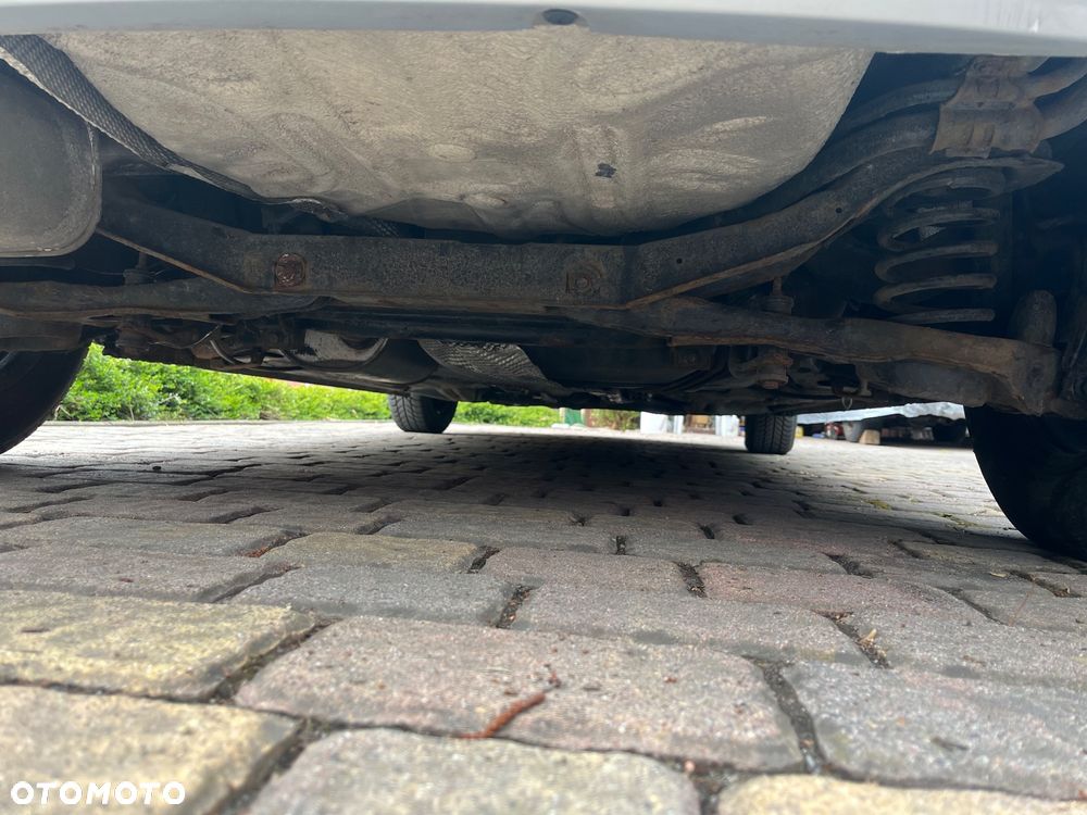 Ford Focus 1.6 X100 - 32