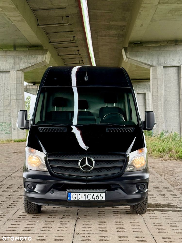 Mercedes-Benz Sprinter - 4