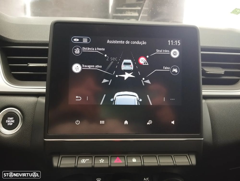 Renault Captur 1.0 TCe Techno Bi-Fuel - 37