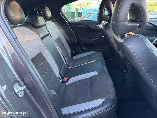 DS DS4 Crossback 1.6 BlueHDi So Chic - 4