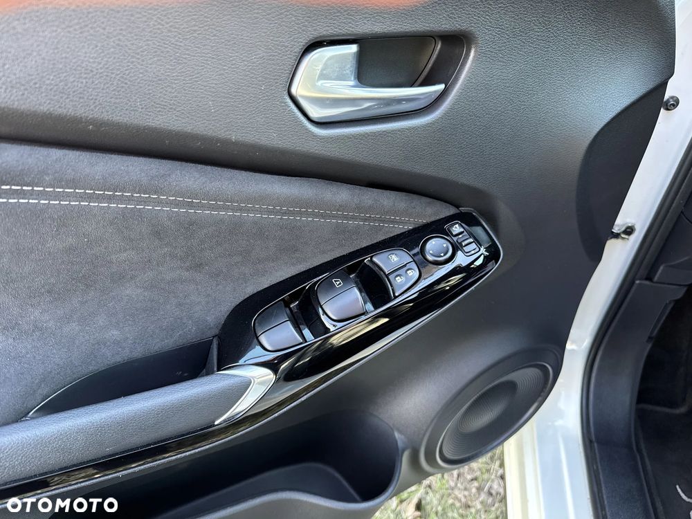 Nissan Juke 1.6 Hybrid N-Design AMT - 11