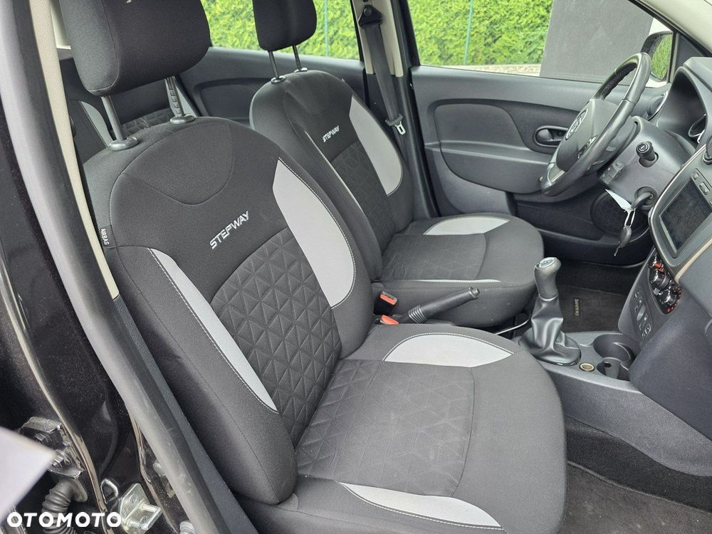 Dacia Sandero Stepway TCe 90 Prestige - 6