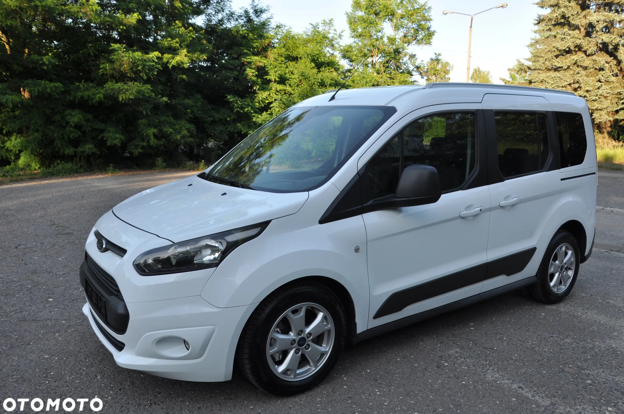 Ford Tourneo Connect - 5