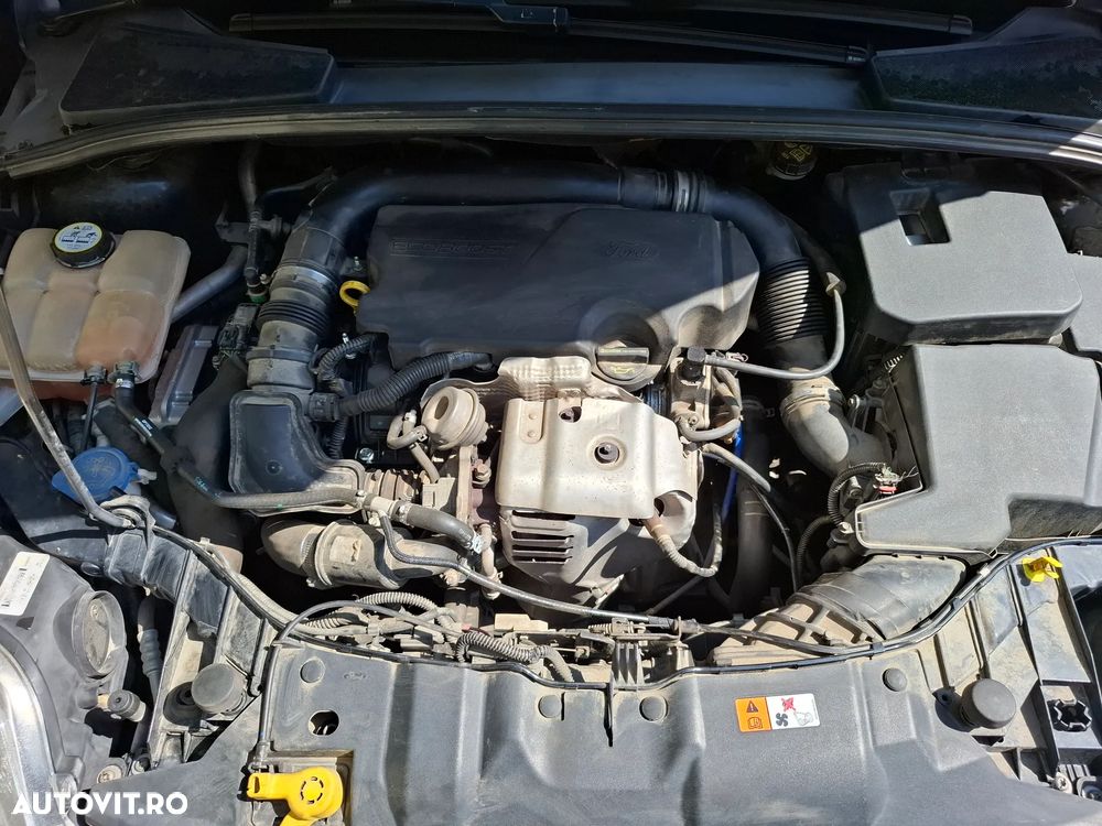 Ford Focus ver-1-0-ecoboost-active - 10
