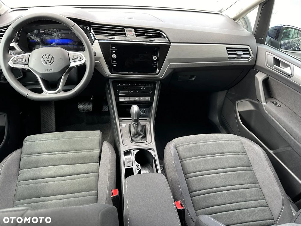 Volkswagen Touran 1.5 TSI EVO Comfortline Plus DSG - 11