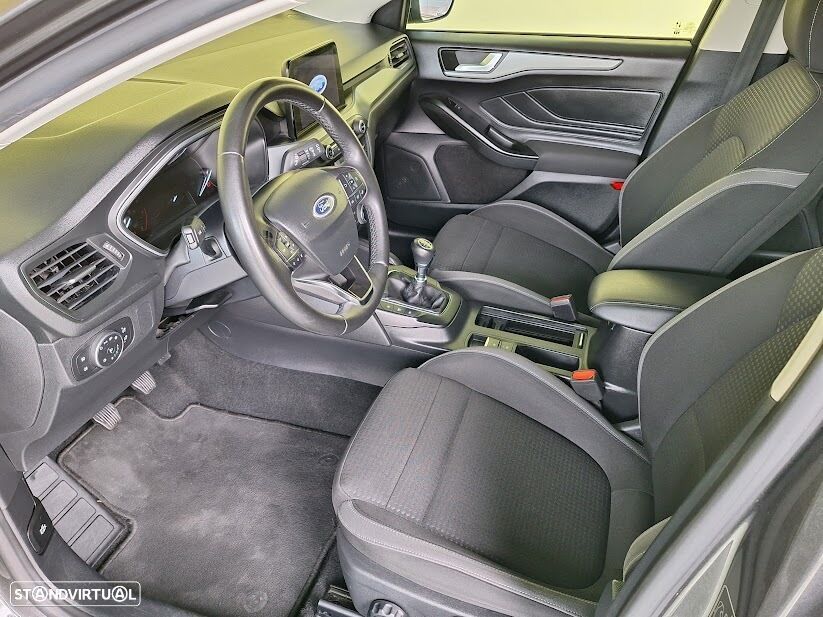 Ford Focus 1.0 EcoBoost MHEV Connected - 8