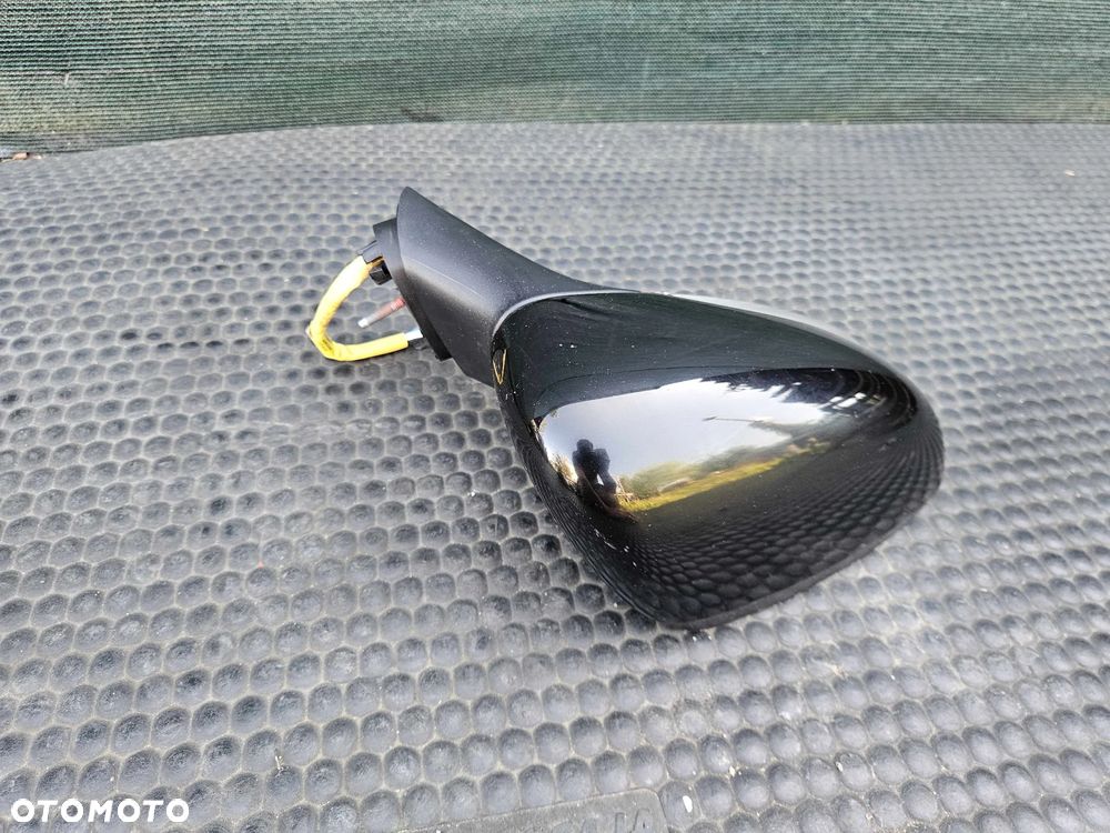 Lusterko Zewnetrzne EUROPA Prawe 11 pin Czarne Renault Captur I 1 - 5
