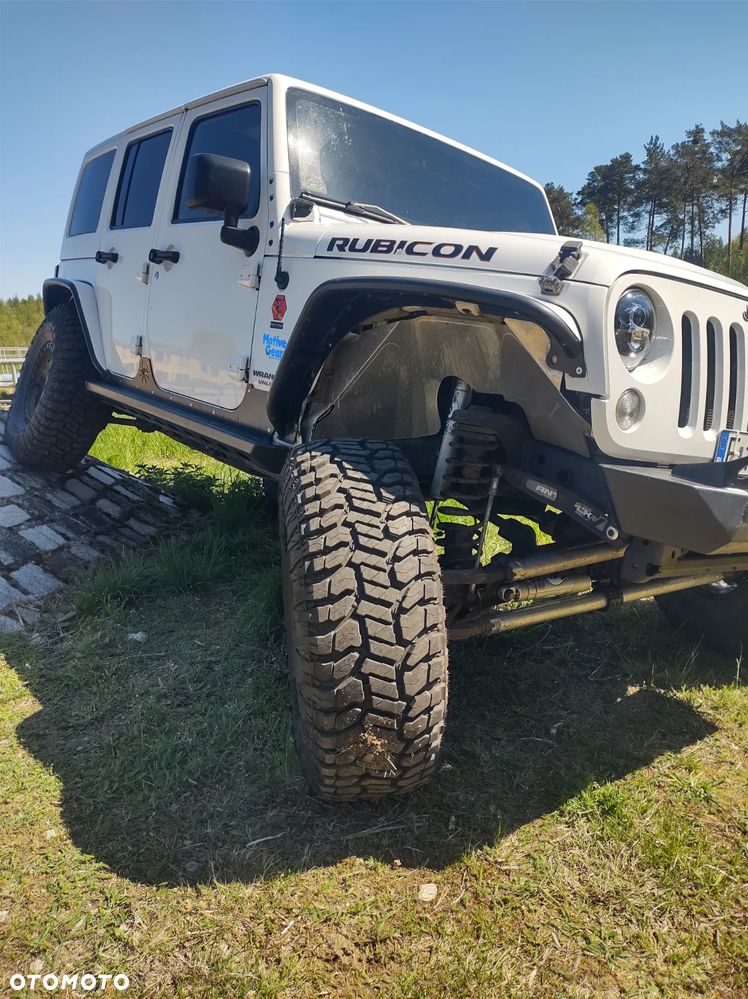 Jeep Wrangler - 2