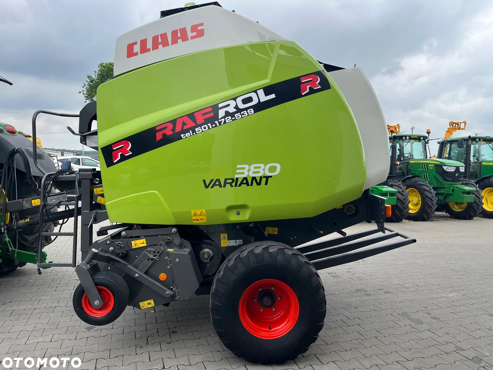 Claas Variant 380 - 6