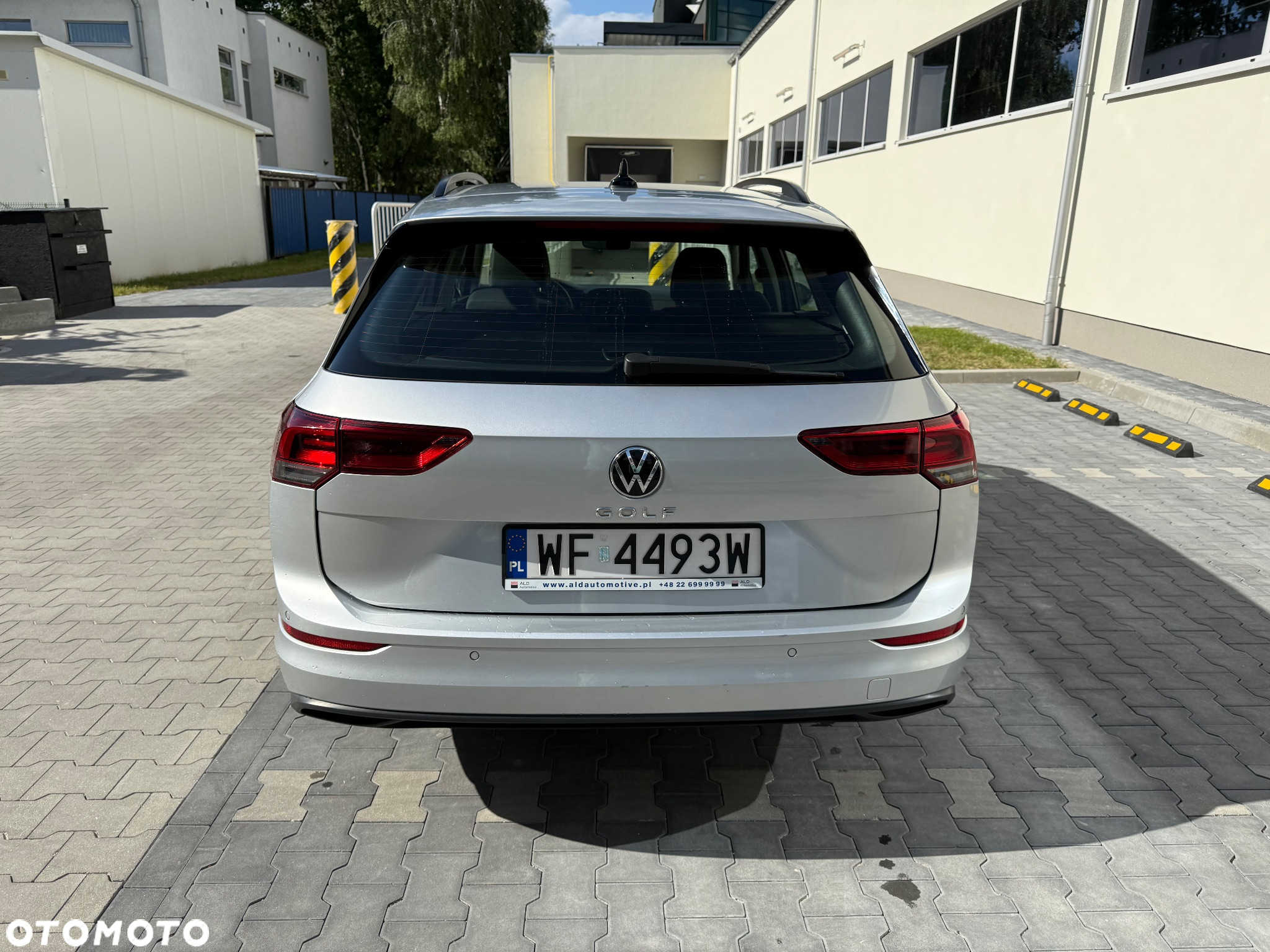 Volkswagen Golf VIII 1.5 TSI EVO Life - 11