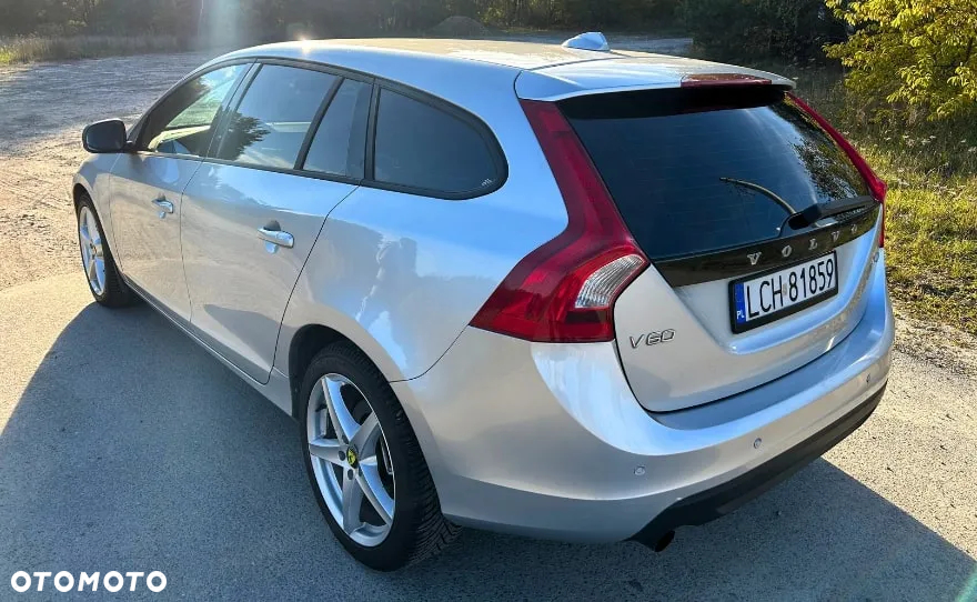 Volvo V60 D2 - 6