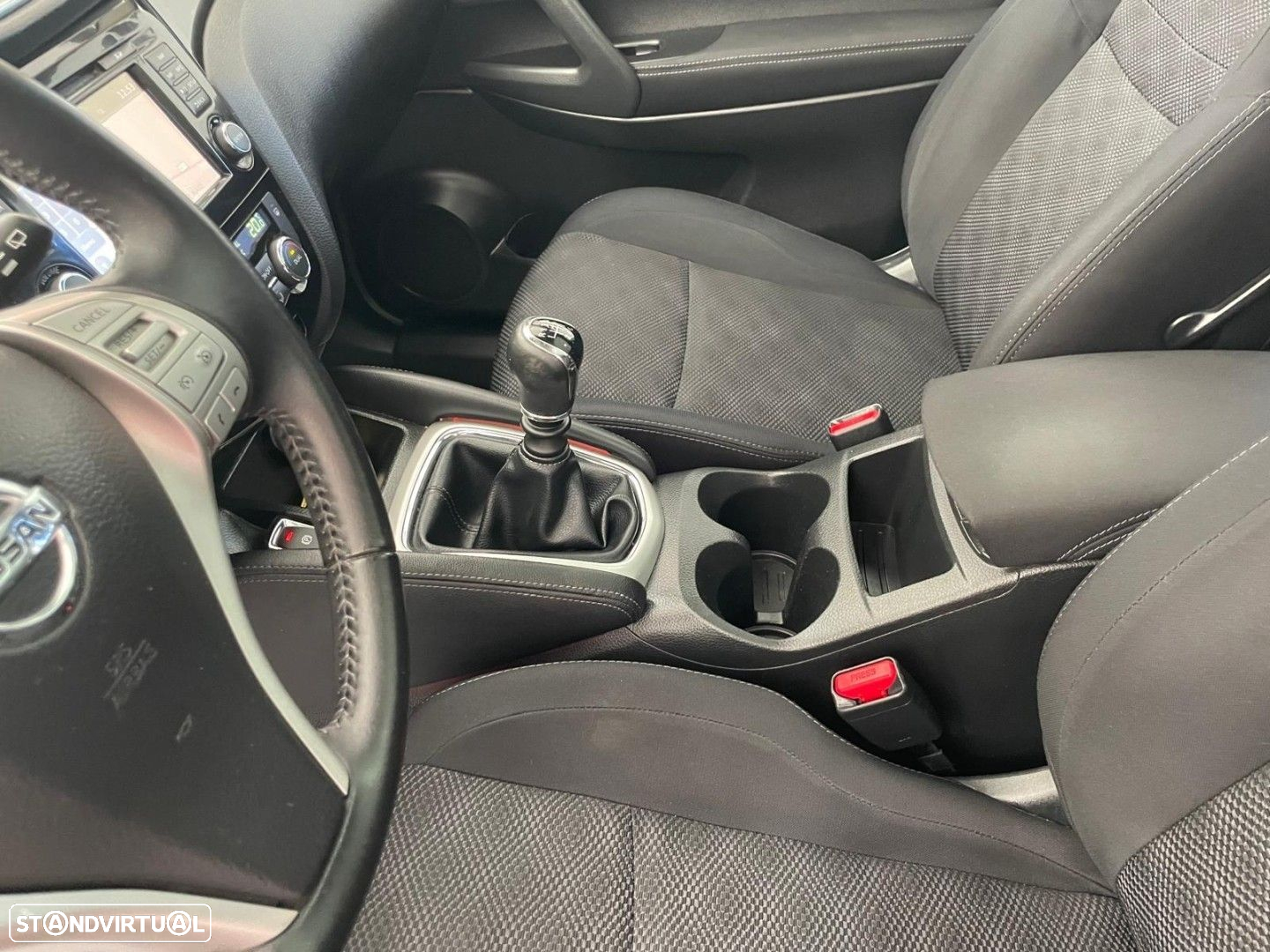 Nissan Qashqai 1.5 dCi N-Connecta 18 RS+PS - 22