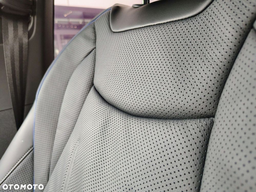 Volkswagen Tiguan - 31