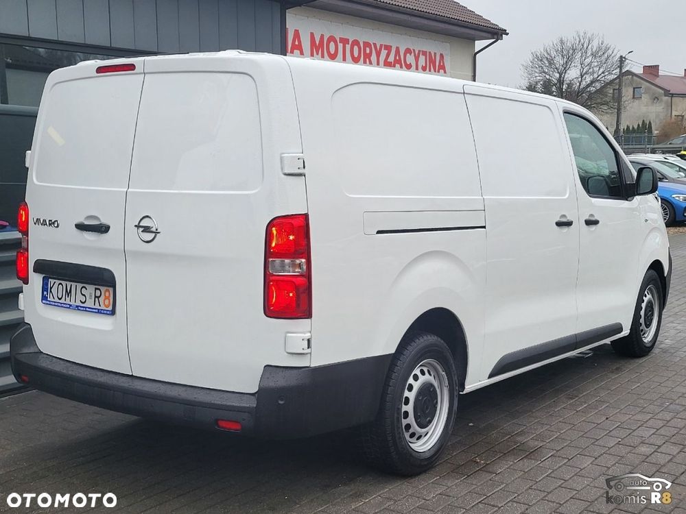 Opel Vivaro - 8
