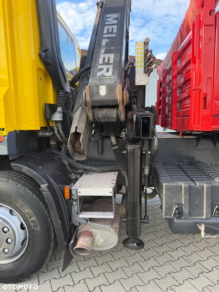 DAF CF 360 - 11