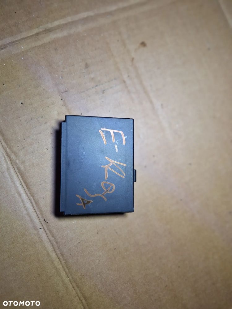 MERCEDES e- klasa W211  moduł sterownik zamka   A2115403145   (5/17) - 3