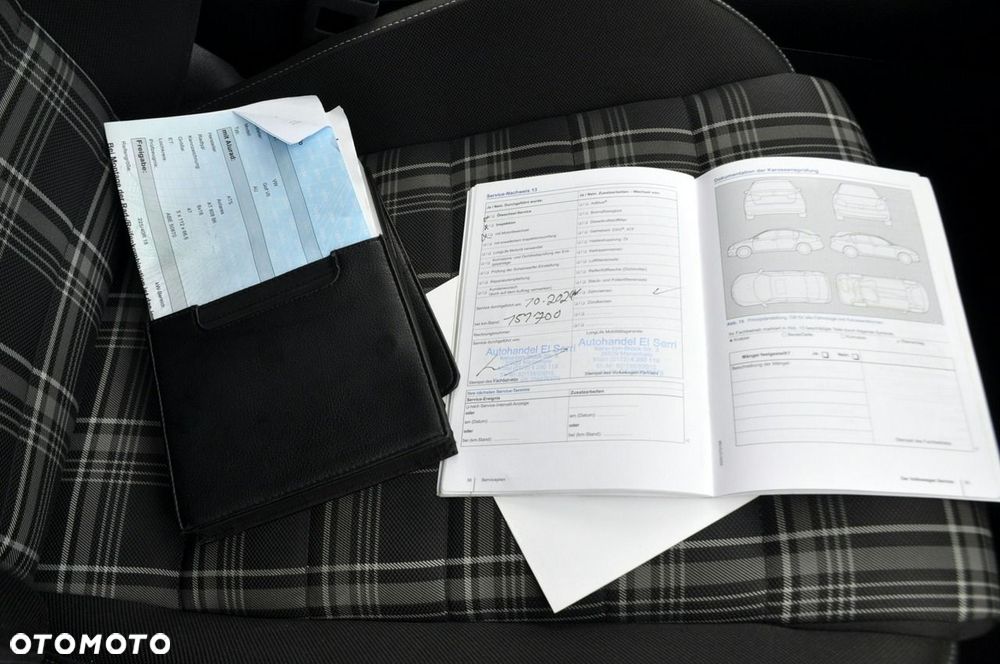 Volkswagen Golf - 40