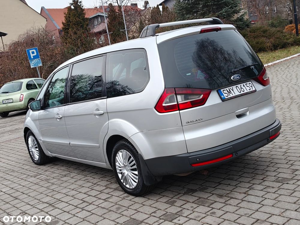 Ford Galaxy 2.0 TDCi Ghia - 15