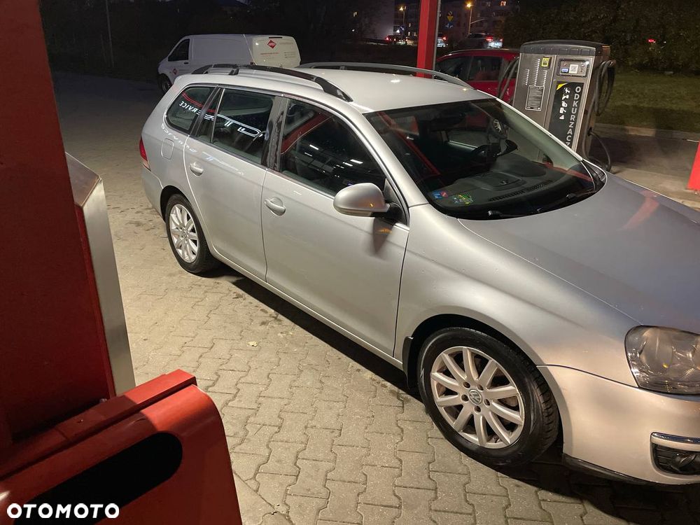 Volkswagen Golf 1.4 TSI Comfortline - 2