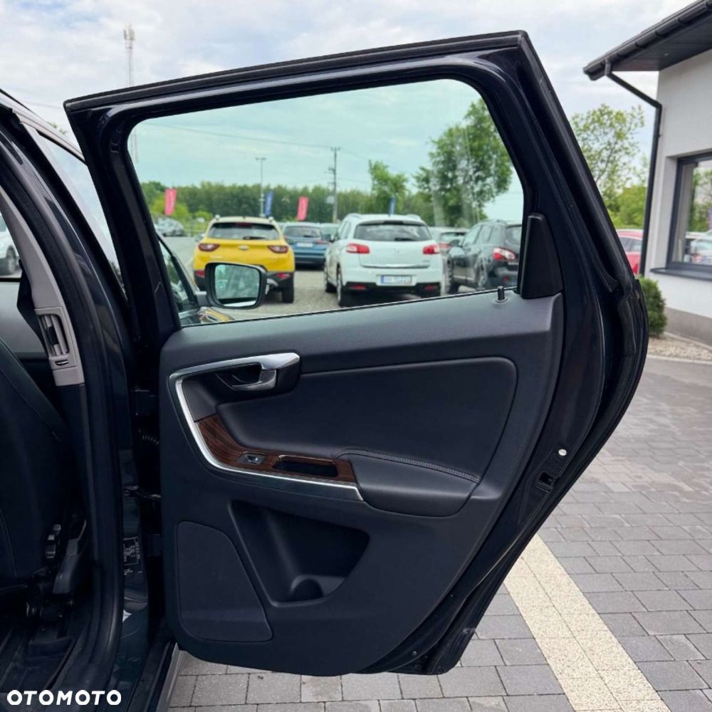 Volvo XC 60 - 27