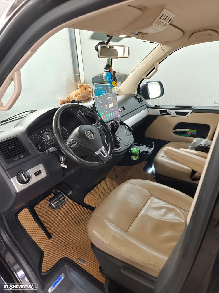 VW Multivan - 8