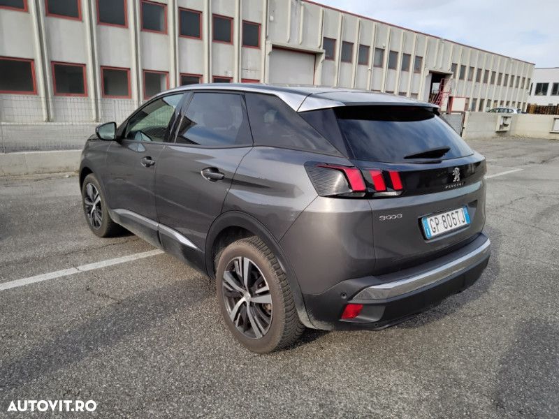 Peugeot 3008 PureTech 130 Stop & Start GPF EAT8 Allure Pack - 5
