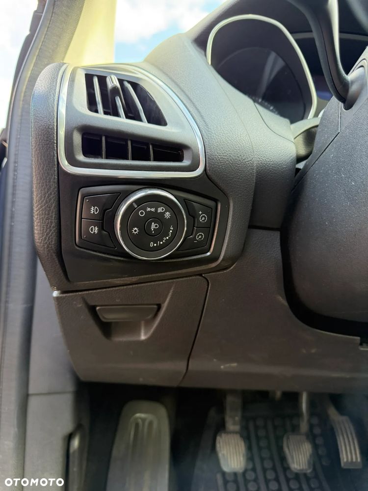 Ford Focus 1.6 TDCi Titanium - 9