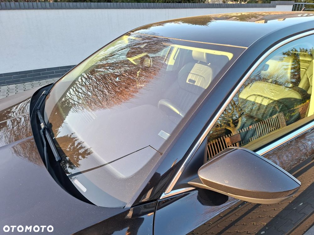Skoda Superb 2.0 TDI L&K DSG - 23