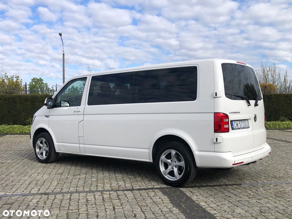 Volkswagen Caravelle - 9