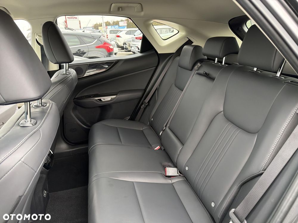 Lexus NX 350h Prestige AWD - 14