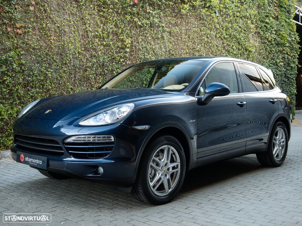 Porsche Cayenne 2012 photo 4