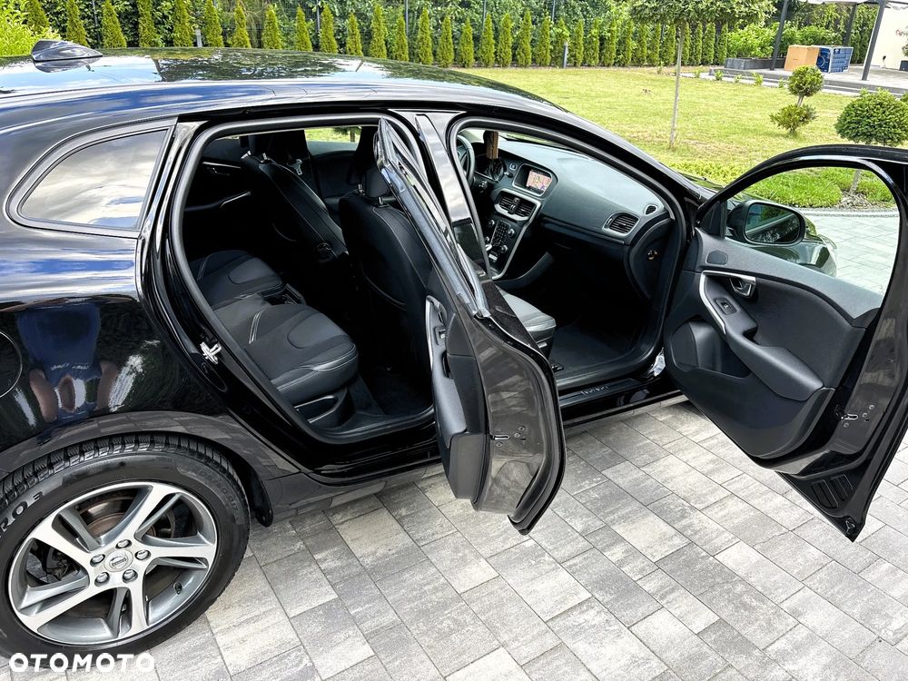 Volvo V40 - 22