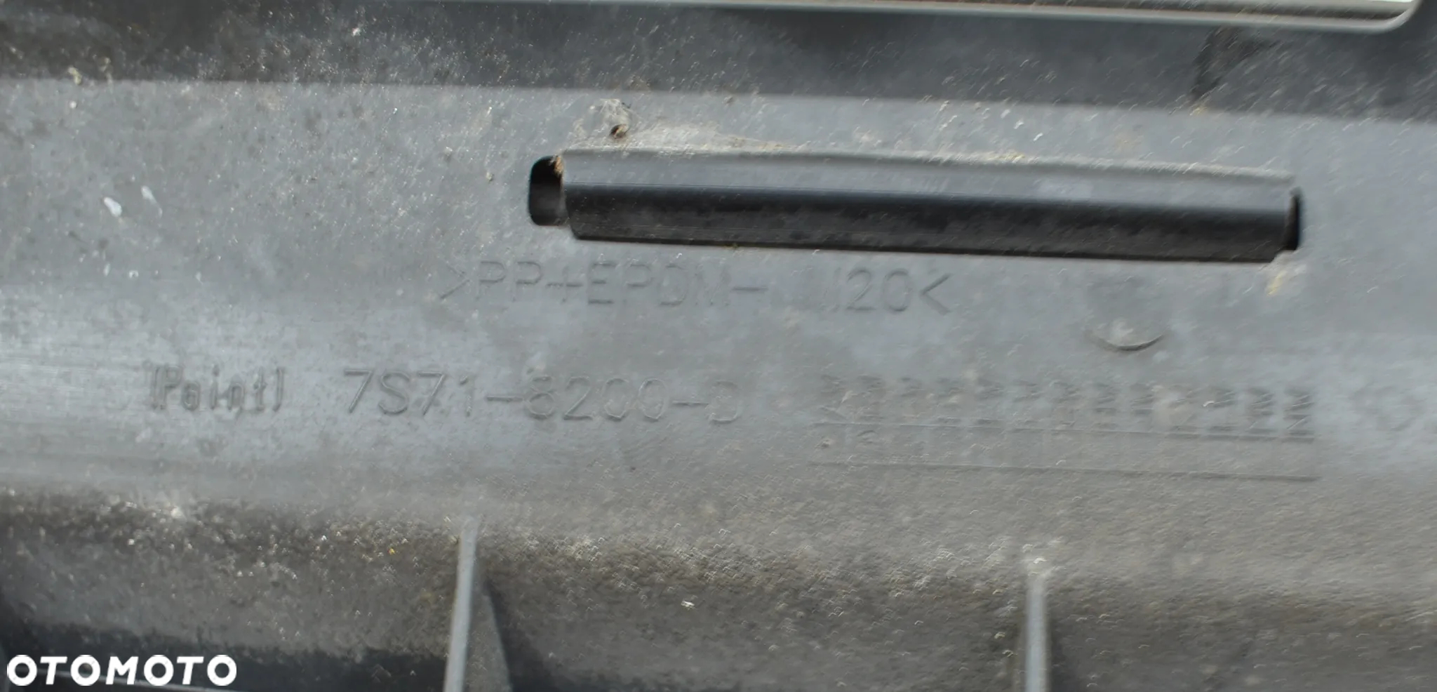 GRILL ATRAPA CHŁODNICY FORD MONDEO MK4 1.8TDCI 7S71-8200-D - 8