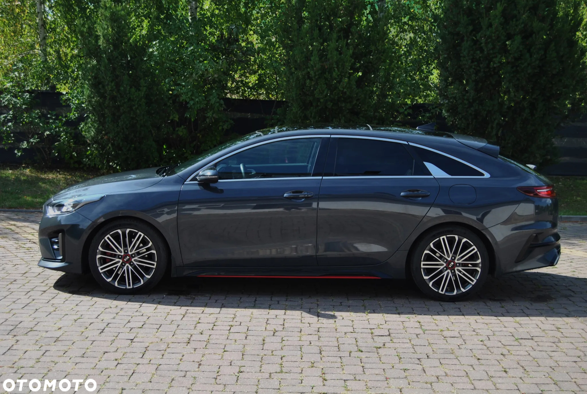 Kia ProCeed 1.6 T-GDI GT DCT - 26