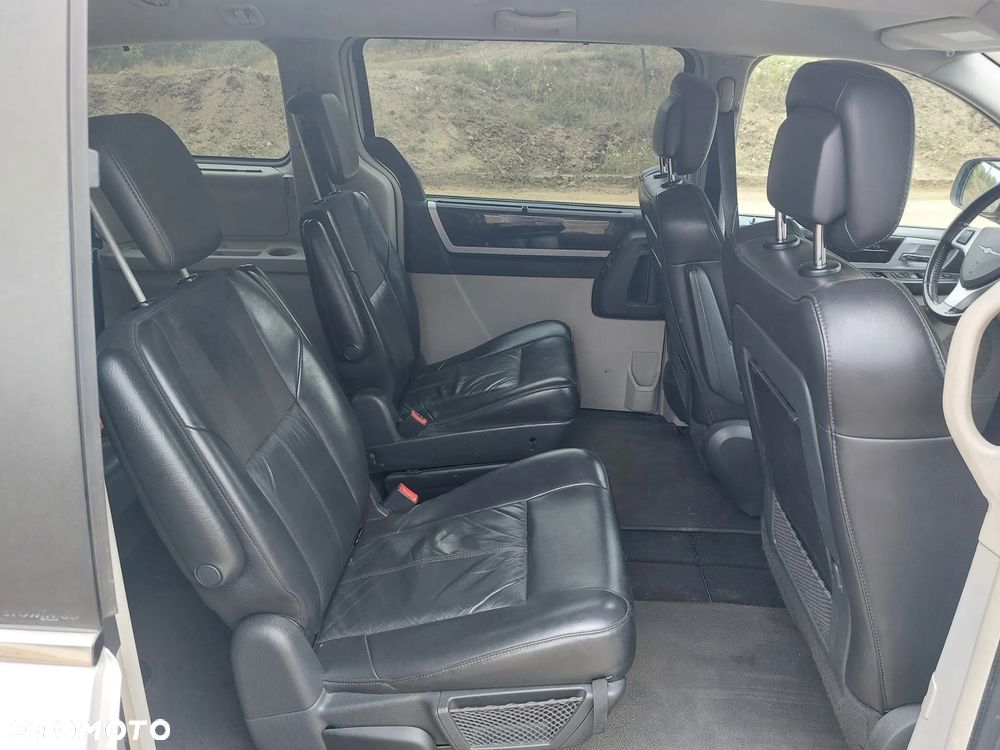 Chrysler Grand Voyager 2.8 CRD Limited - 13