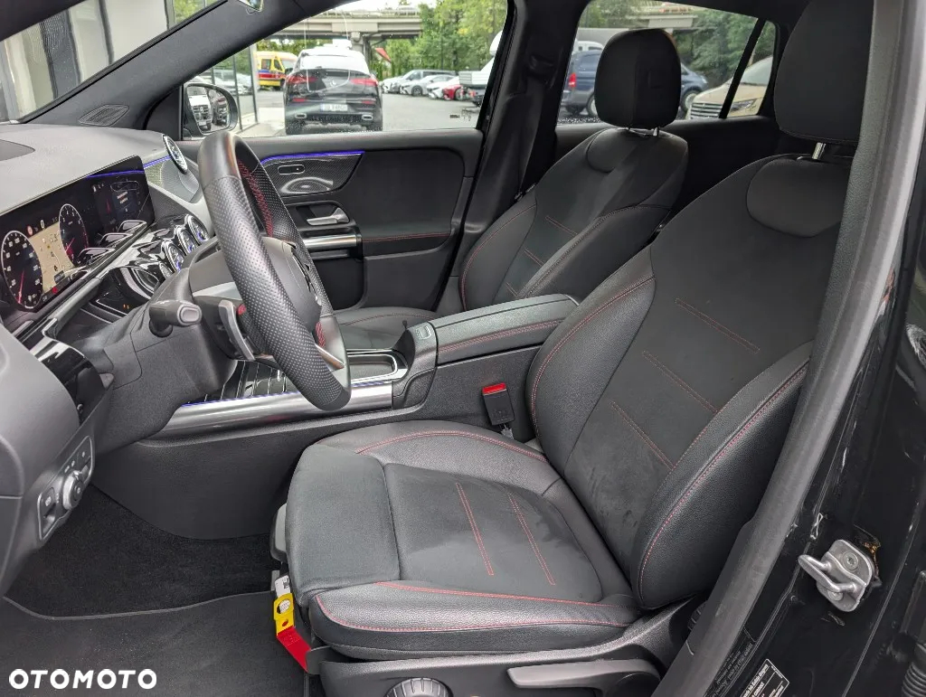 Mercedes-Benz GLA 200 AMG Line - 8