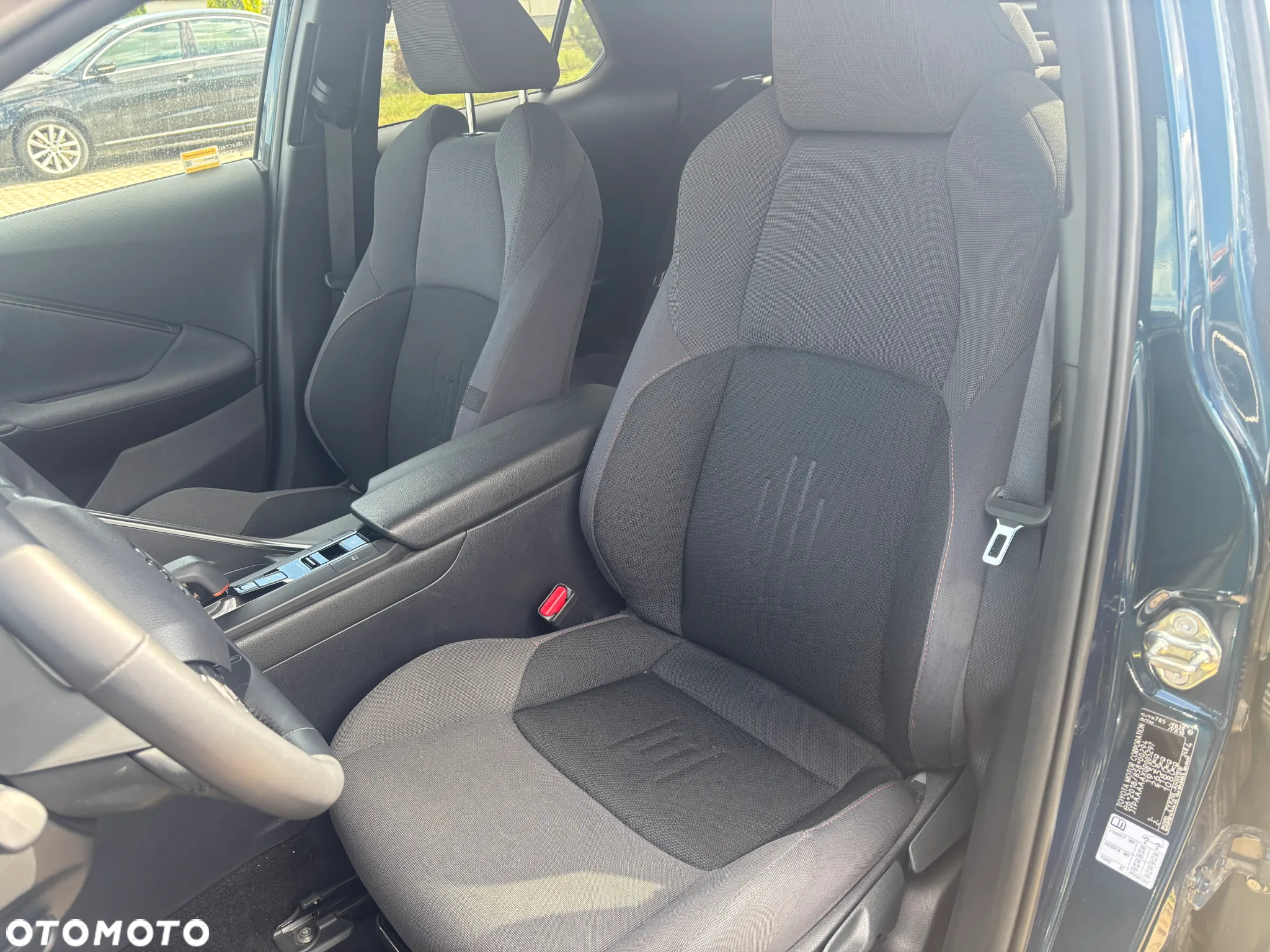 Toyota C-HR 1.8 Hybrid GPF Style - 6