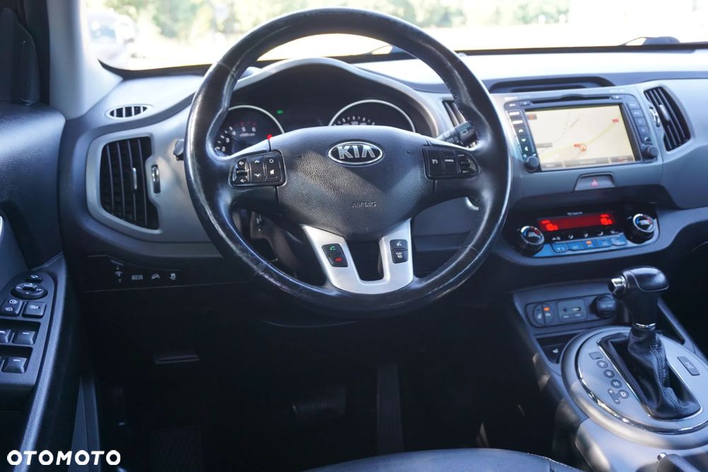 Kia Sportage 2.0 CRDI L AWD - 11