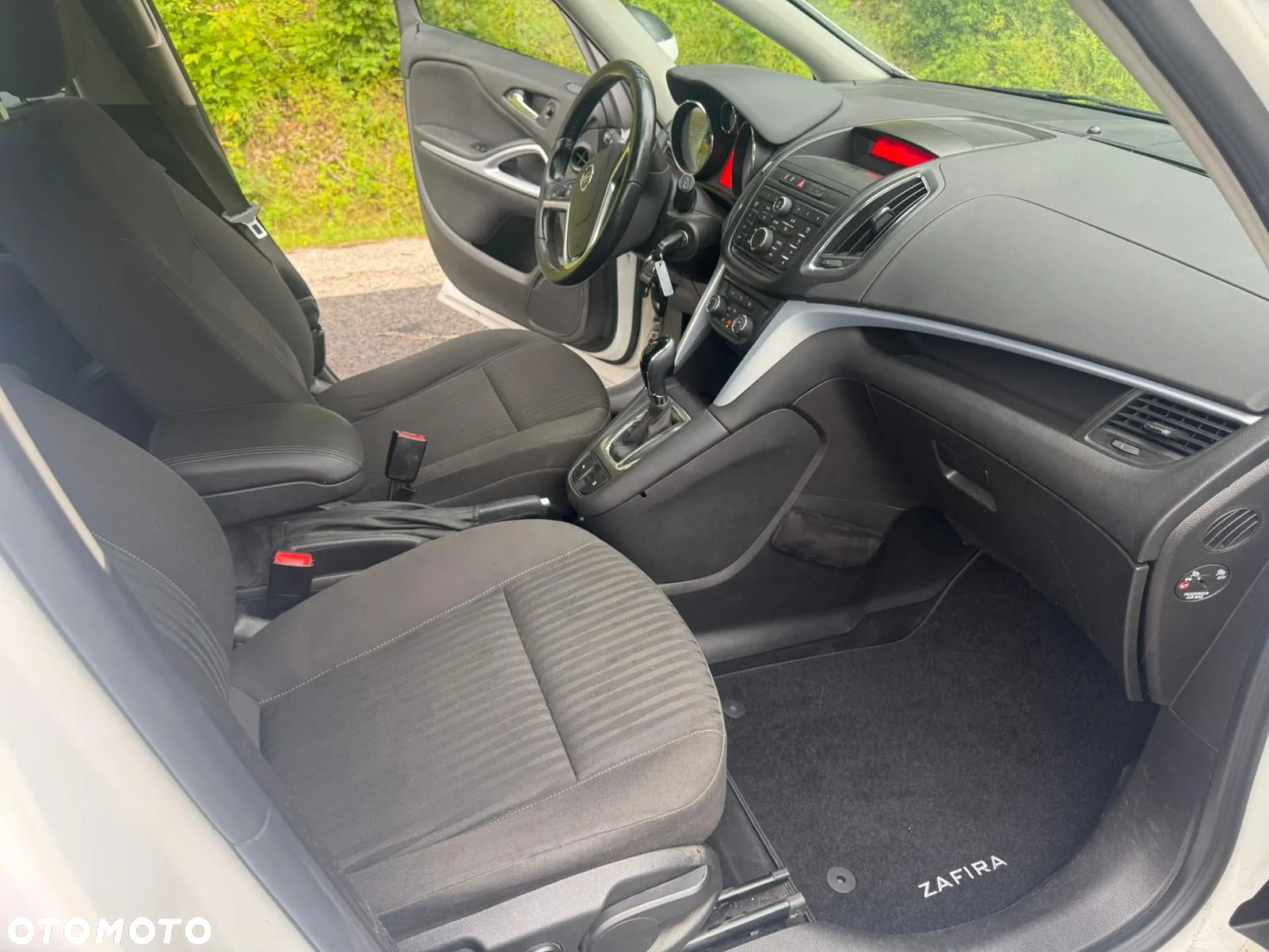 Opel Zafira 2.0 CDTI Enjoy - 13