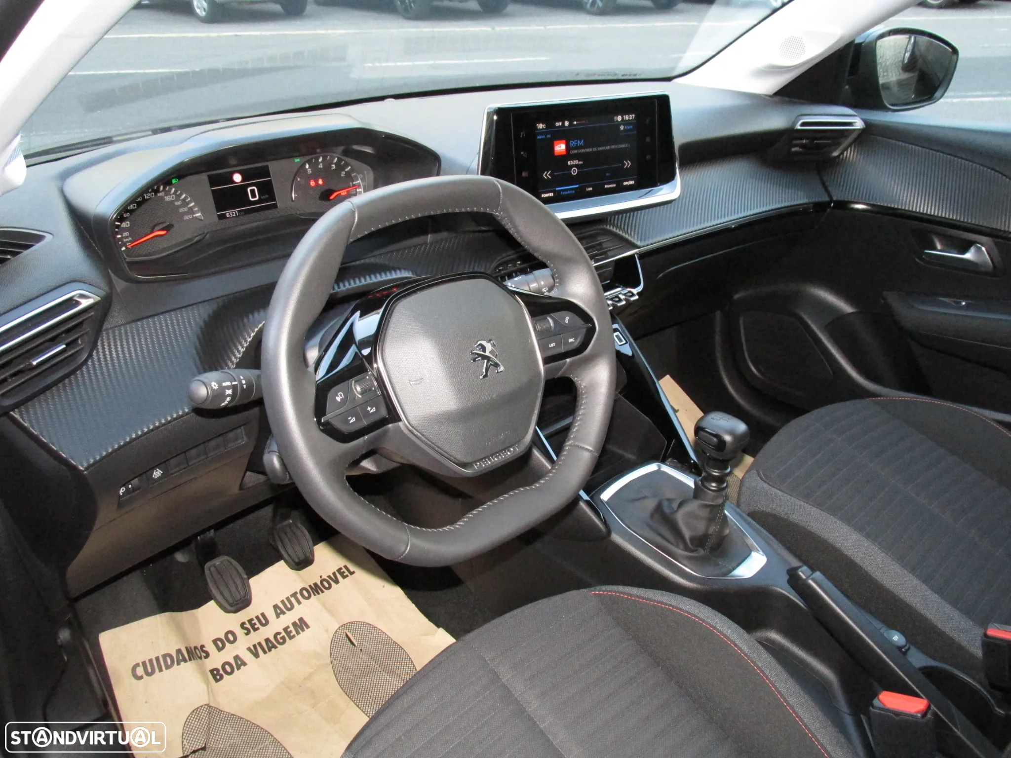Peugeot 208 1.2 PureTech Active Pack - 12