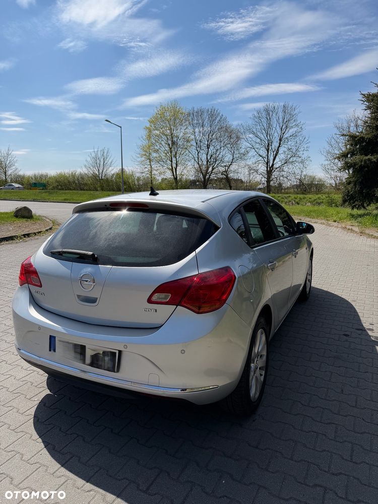 Opel Astra 1.7 CDTI DPF 150 Jahre - 5