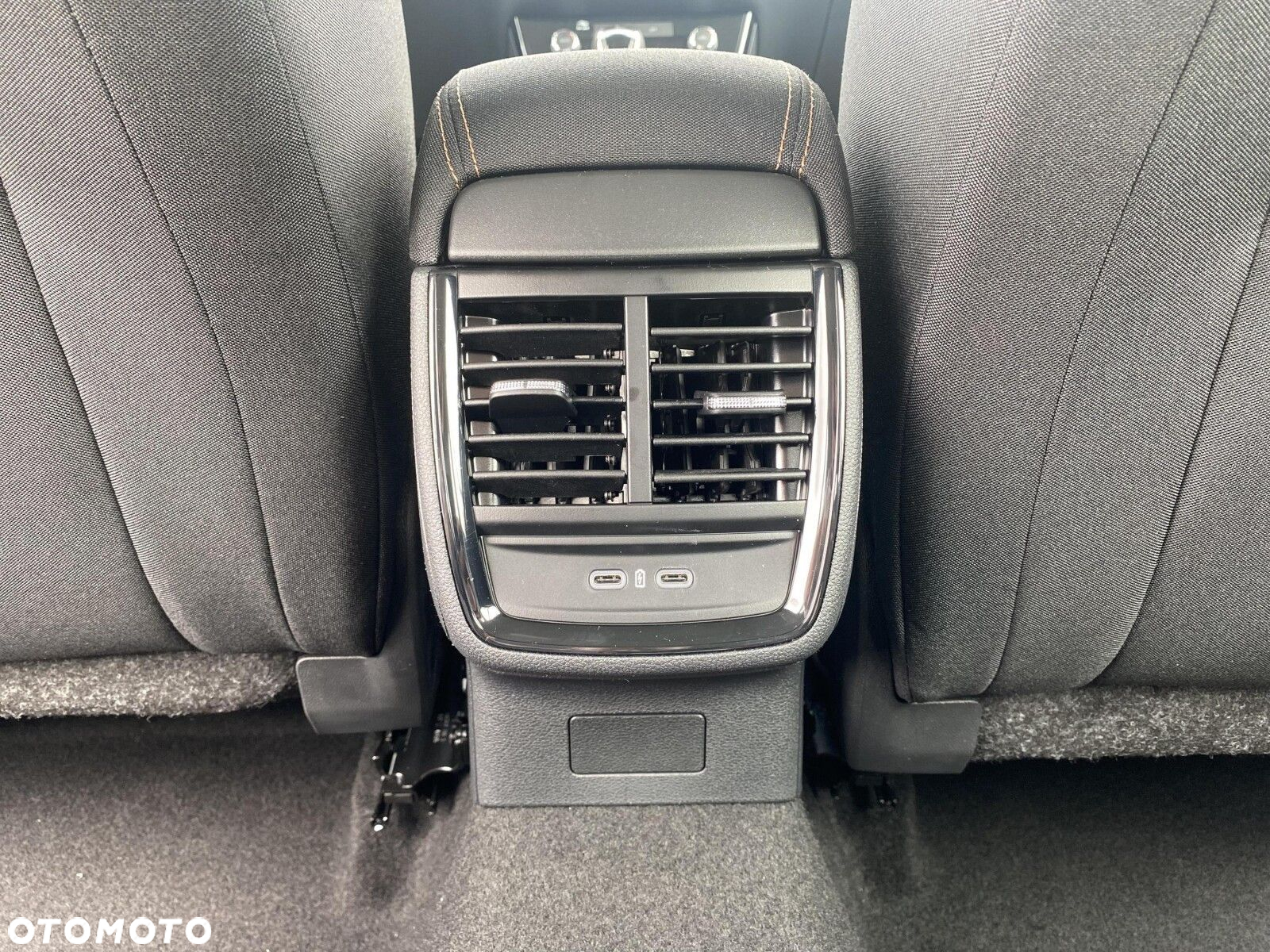 Skoda Kamiq 1.0 TSI Edition 130 DSG - 24