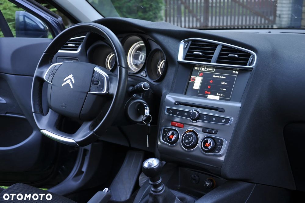 Citroën C4 PureTech e-THP 130 Exclusive - 12