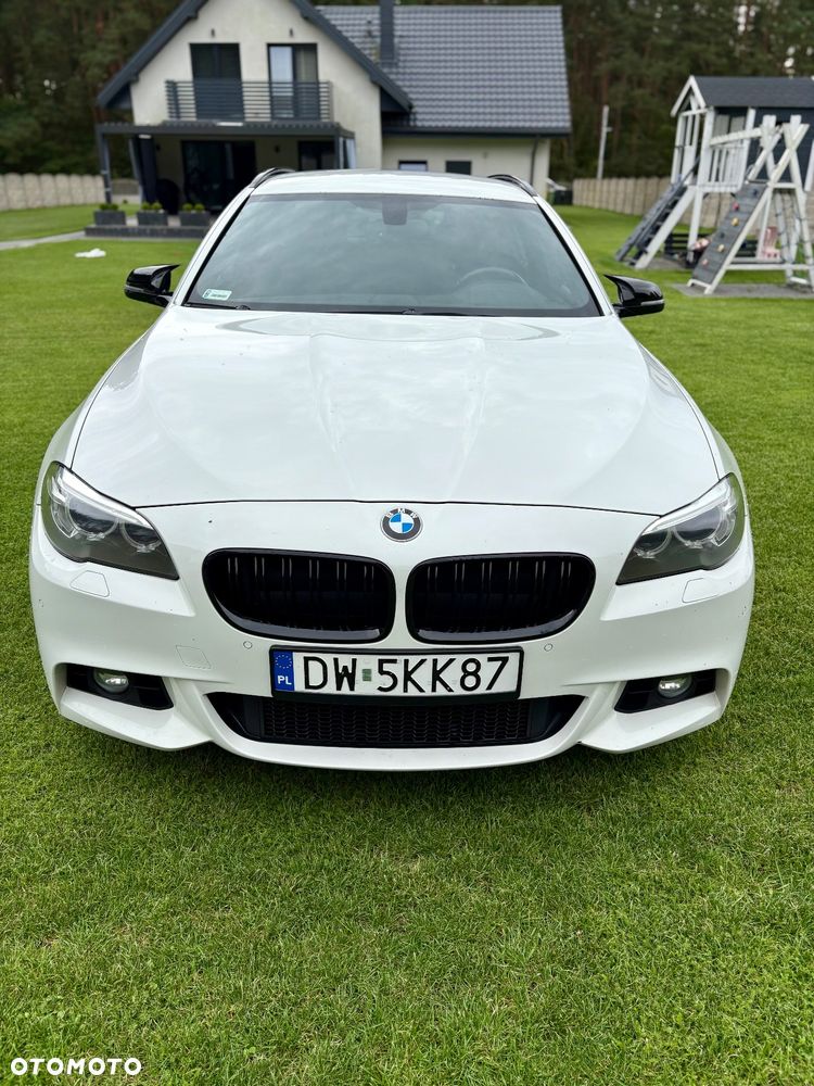 BMW Seria 5 520d xDrive - 10