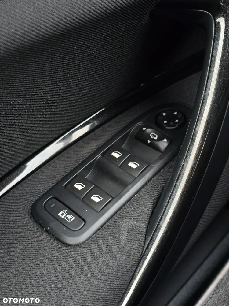 Citroën C5 HDi 165 FAP Exclusive - 28