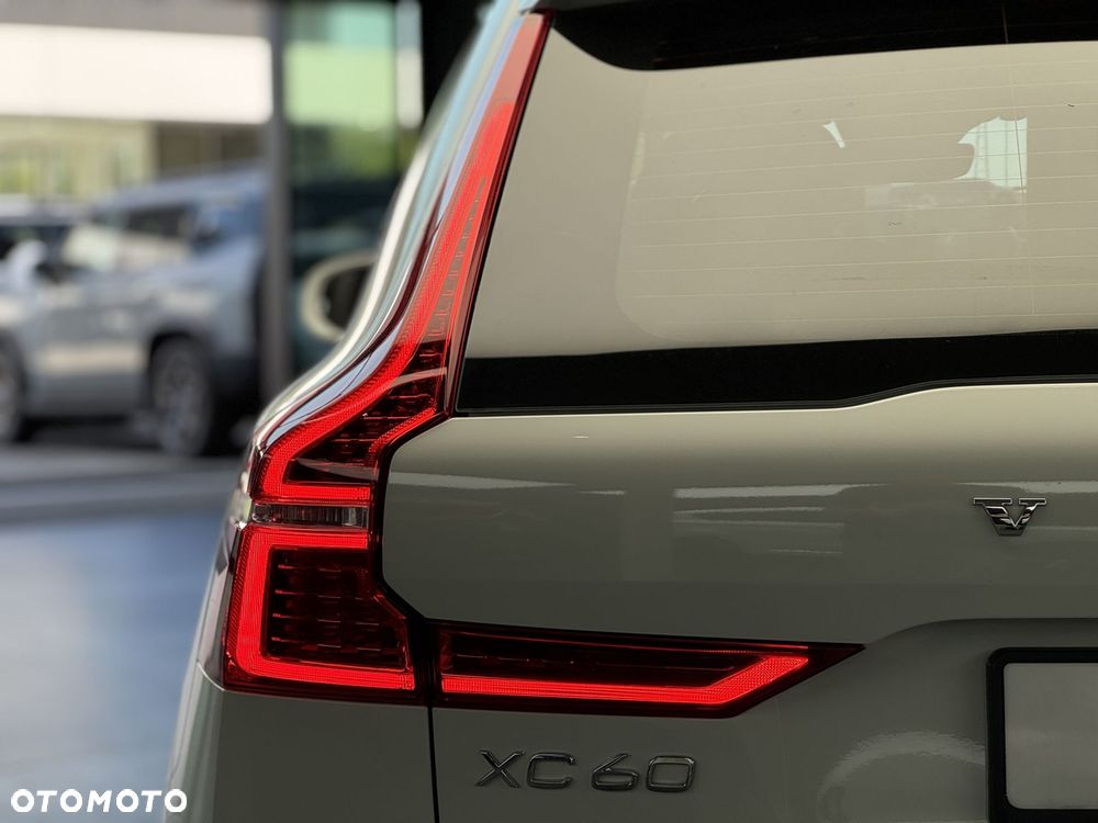 Volvo XC 60 B4 B Core - 39