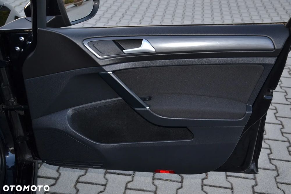 Volkswagen Golf Variant 1.6 TDI BMT Highline DSG - 28