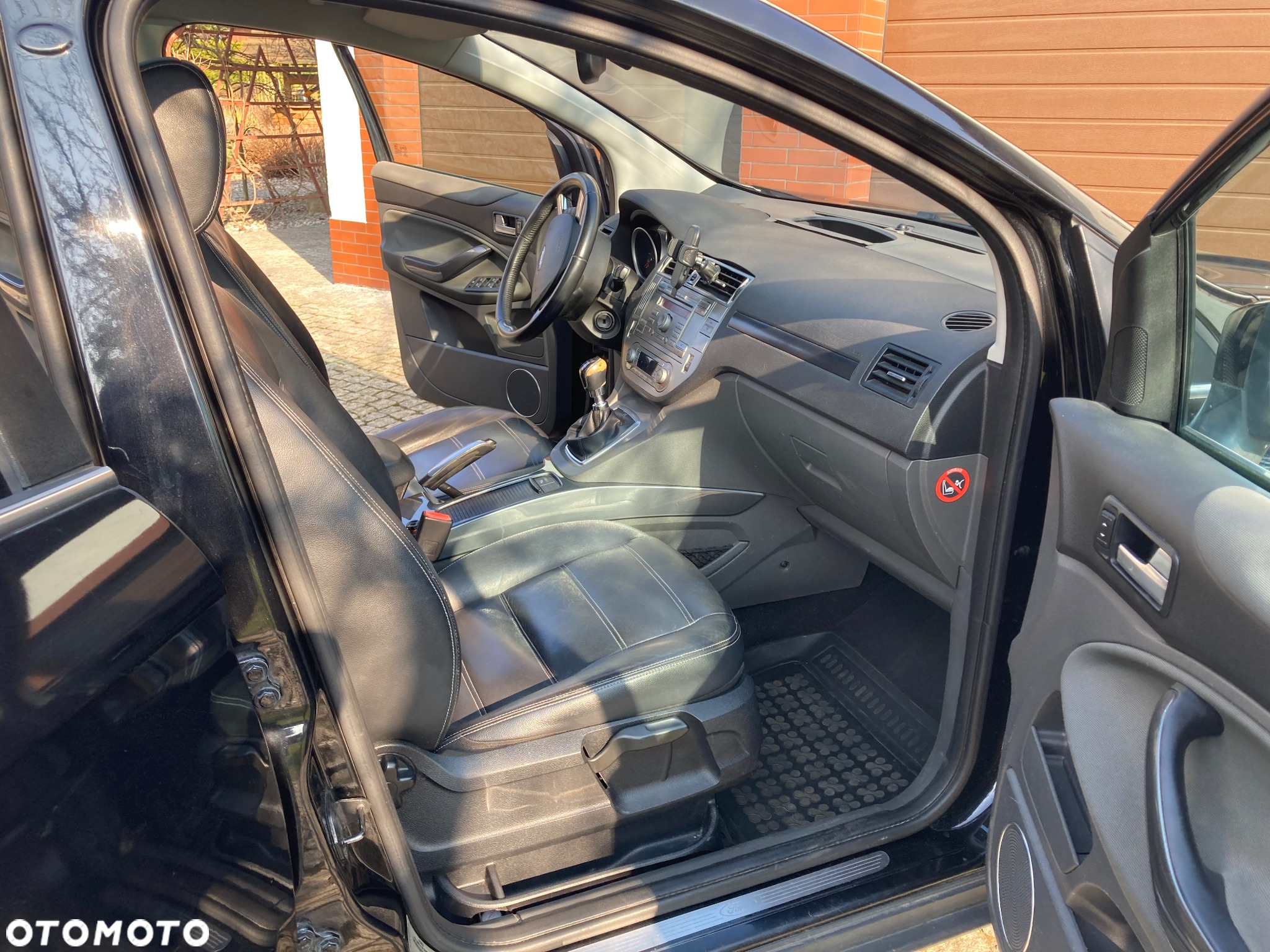 Ford Kuga 2.0 TDCi 4x4 Titanium - 24