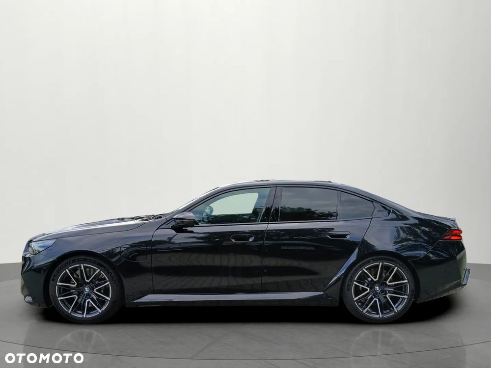 BMW M5 PHEV - 3